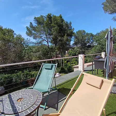 Hébergement de vacances Piscine Calme Foret